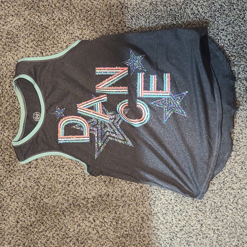 Gray tank top